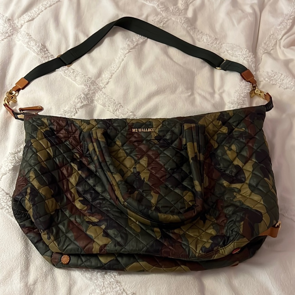 Camo Mz Wallace Medium Metro tote